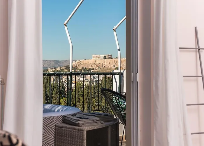 Amazing Acropolis View Penthouse Apartment With Jacuzzi