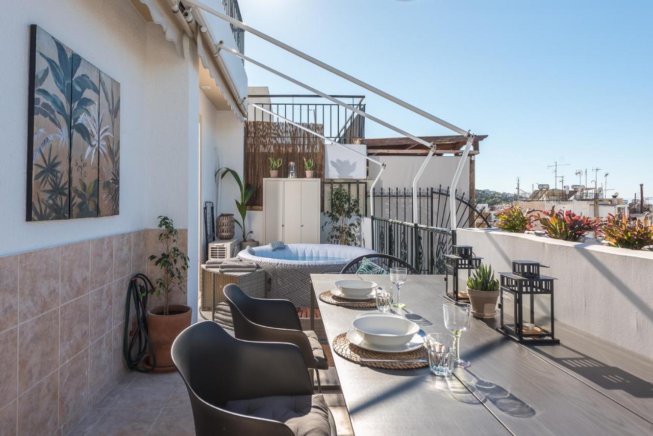 Apartment Amazing Acropolis View Penthouse With Jacuzzi Athen